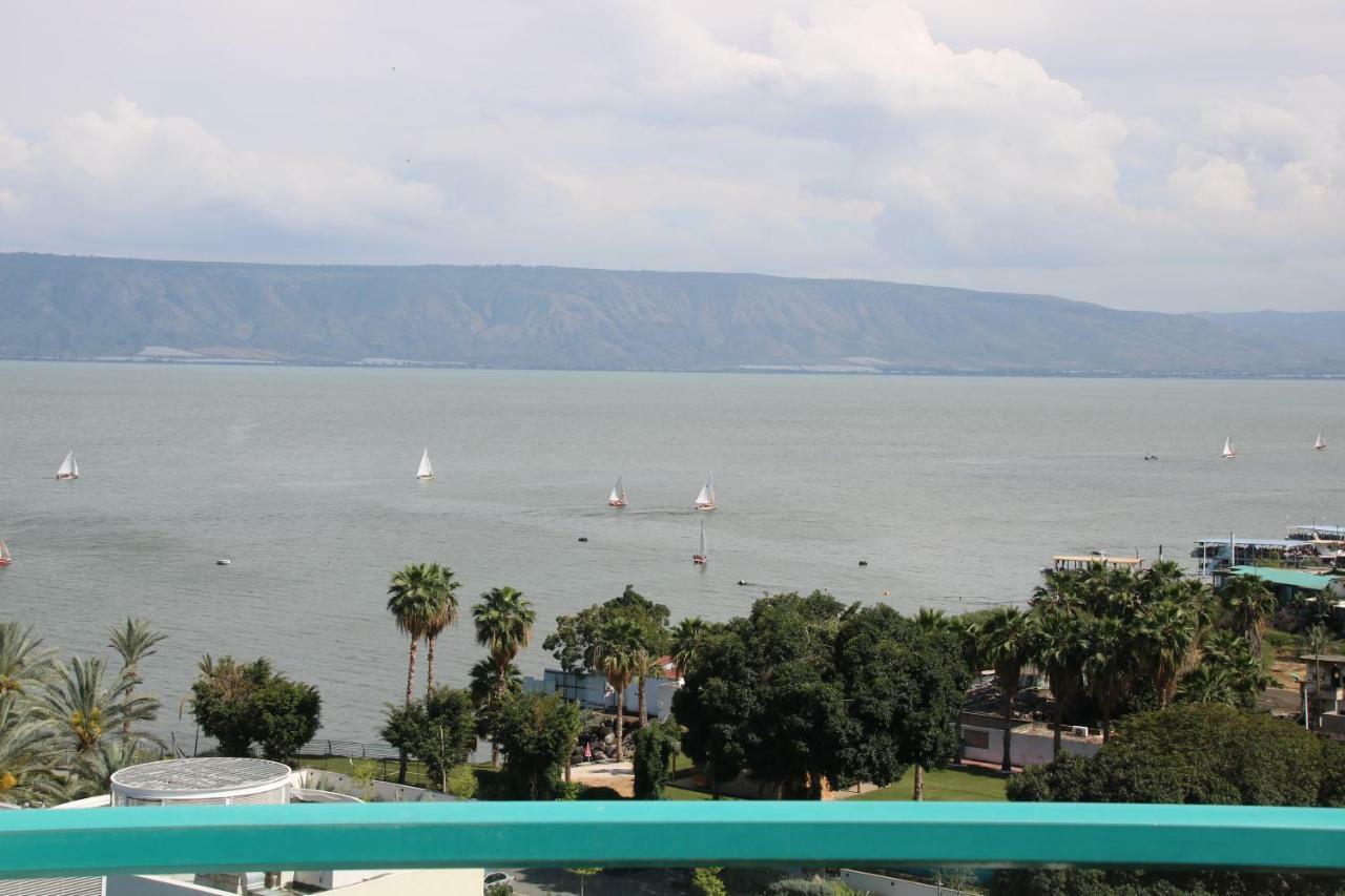 Tiberias Apartment Esterno foto